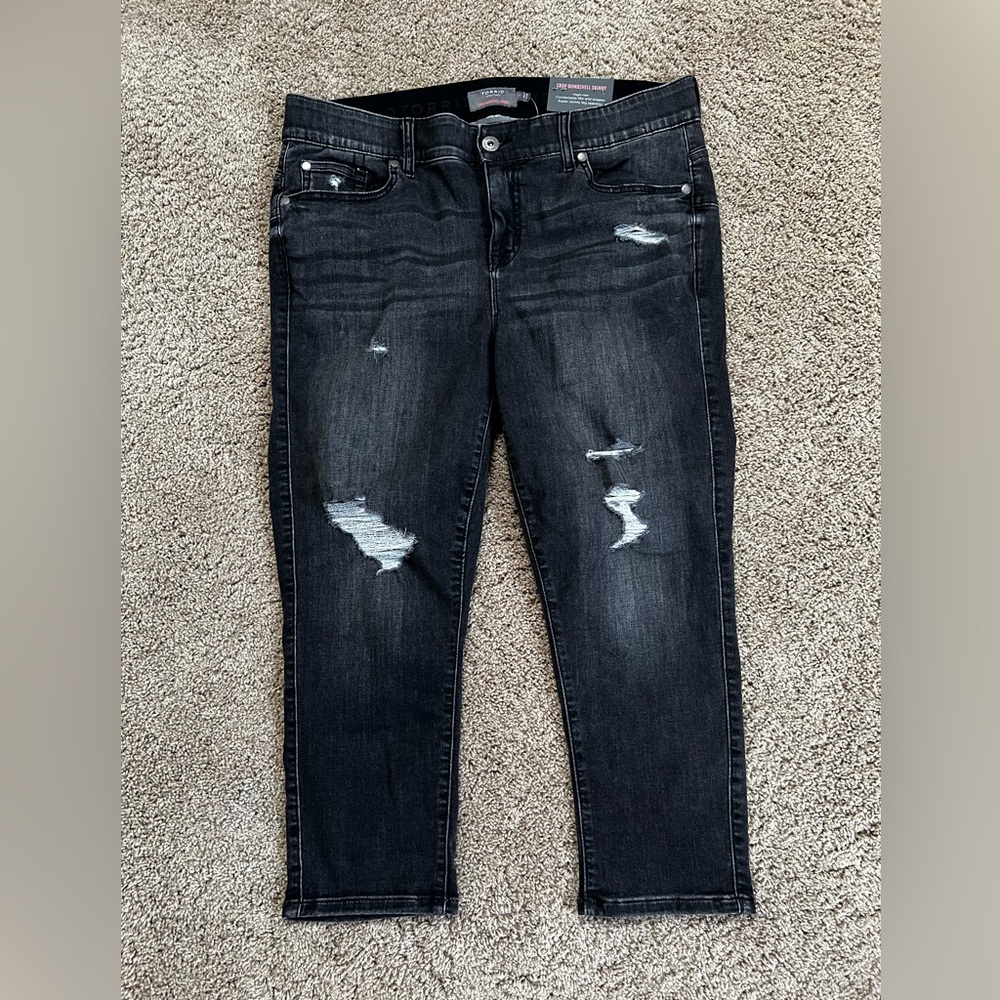 CROP BOMBSHELL SKINNY RAVEN JEANS TORRID NWT SIZE 16